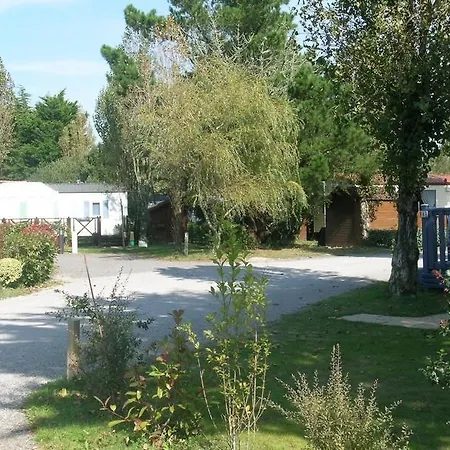 Camping Domaine De Pouldroit